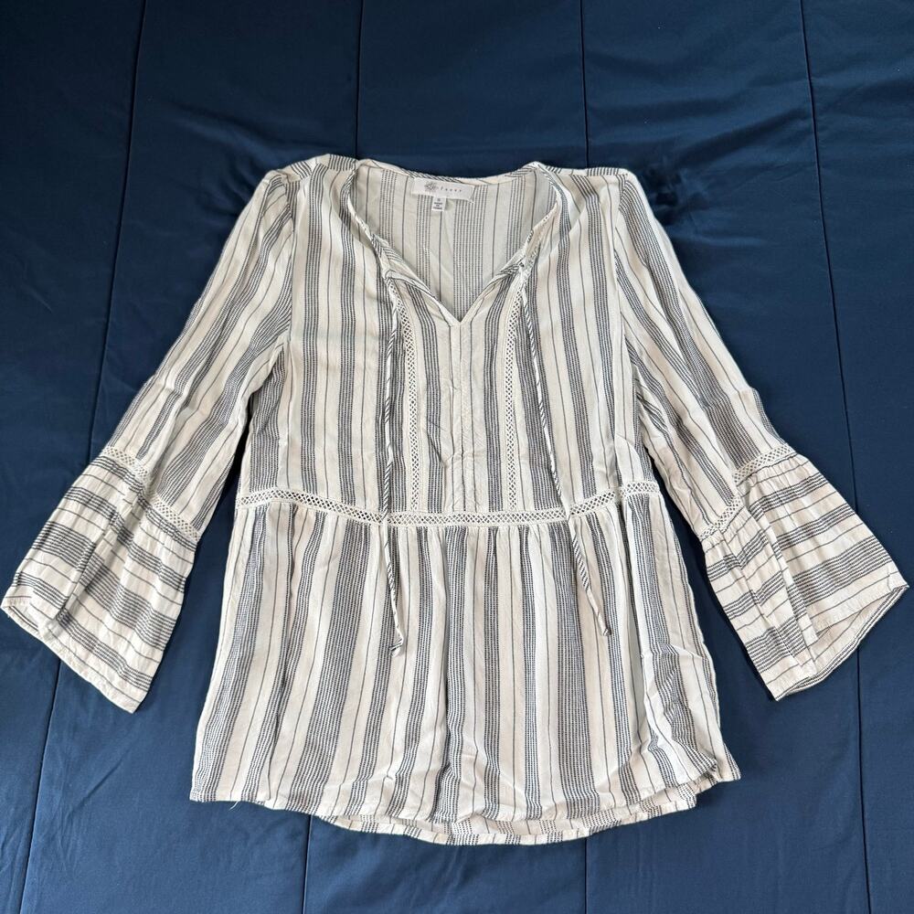 Fever Striped Peplum Blouse Small Bell Sleeve Boho Rayon Top White Gray
